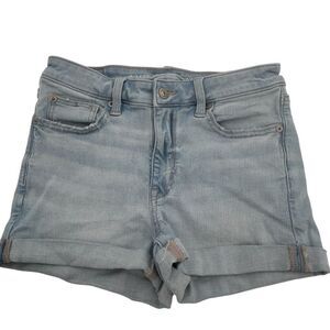 American Eagle light wash high-rise shortie cuffed shorts size 2